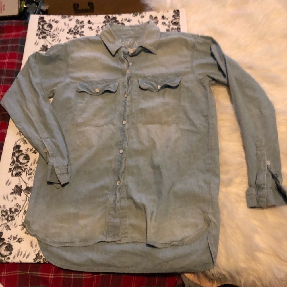 madewell chambray button down shirt - Picture 8 of 8
